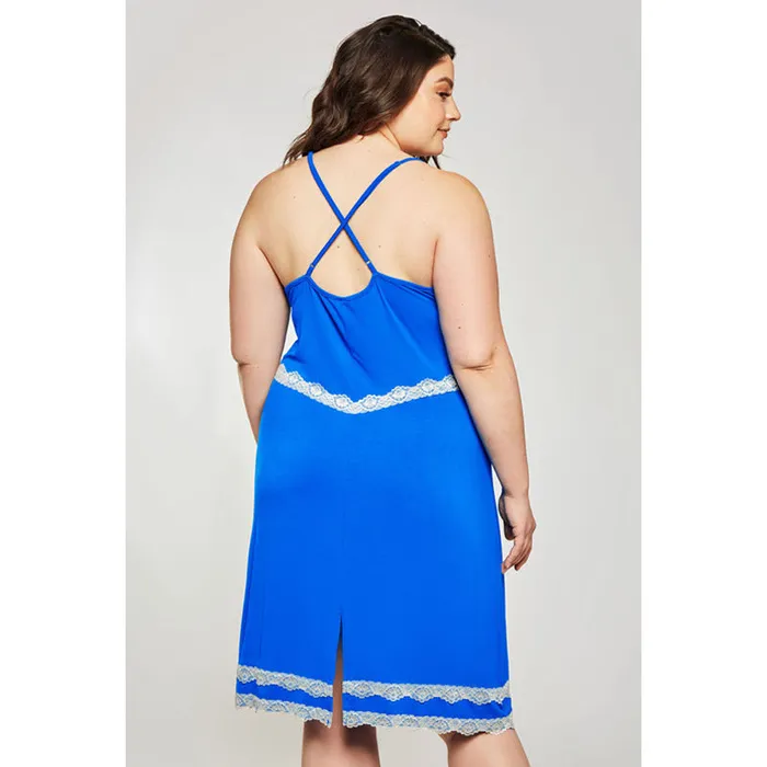 Golyta Vibrators | Davina Chemise Golyta Vibrators | Davina Chemise
